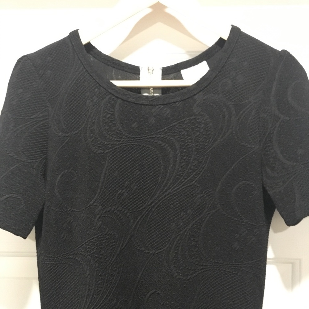 Amelia Medium black print